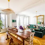 Guestready - Parisian Delight In The 8Th Arr