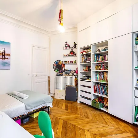 Guestready - Parisian Delight In The 8th Arr Apartment *