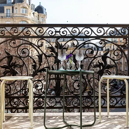Guestready - Parisian Delight In The 8th Arr *